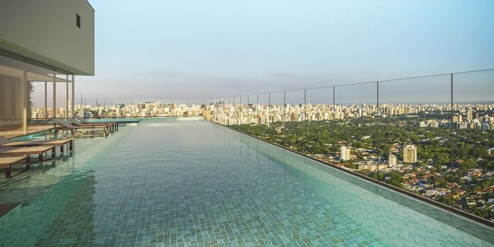 Concepção artística da piscina com borda infinita no rooftop